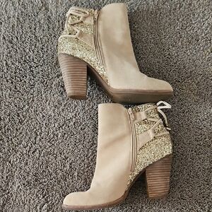 Gianni Bini Tan and Gold Ankle Booties